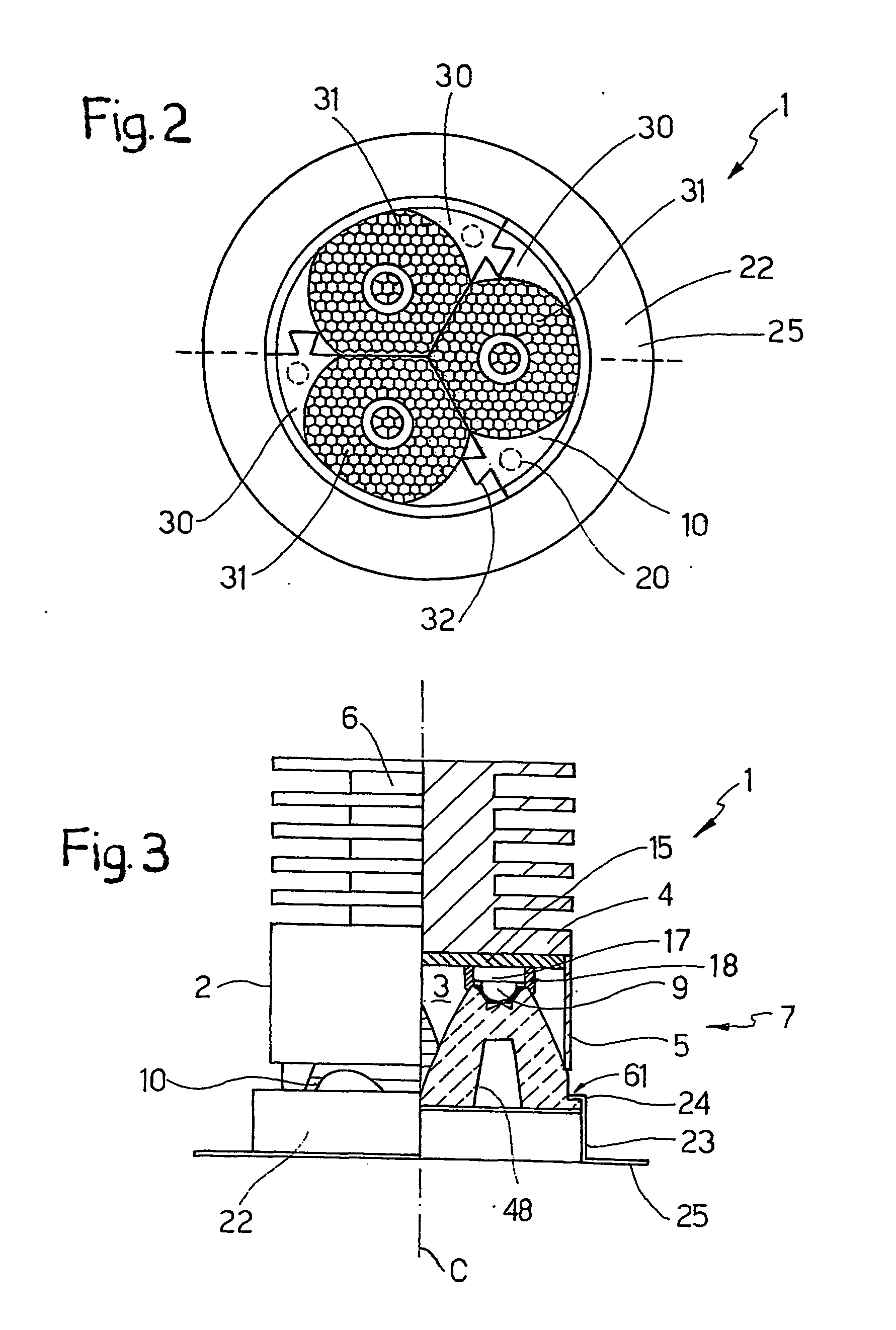 Multiple optical assembly for a led lighting device, and red lighting device comprising such an optical assembly