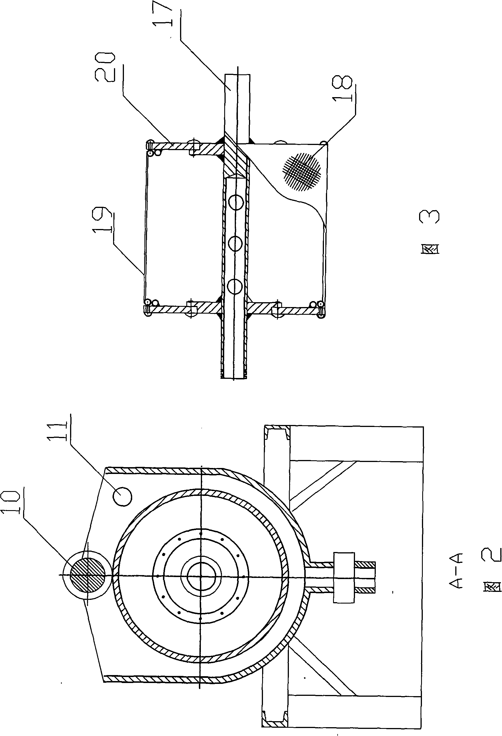 Filter with self-cleaning rotating filter element