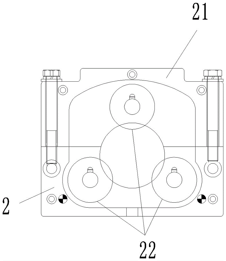 A double-sided gravure wax printing machine for real wax anti-dyeing printing production