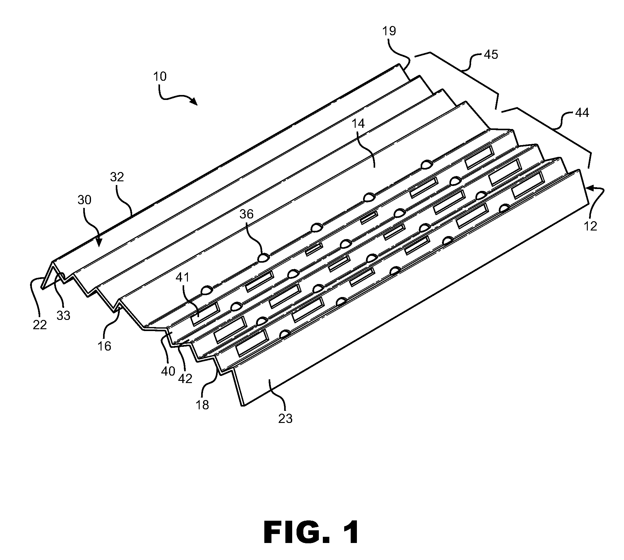 Heat distributing wave tray for a grill