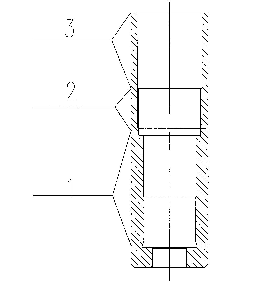 Oil sprayer compress tightly screw cap and fixing method thereof