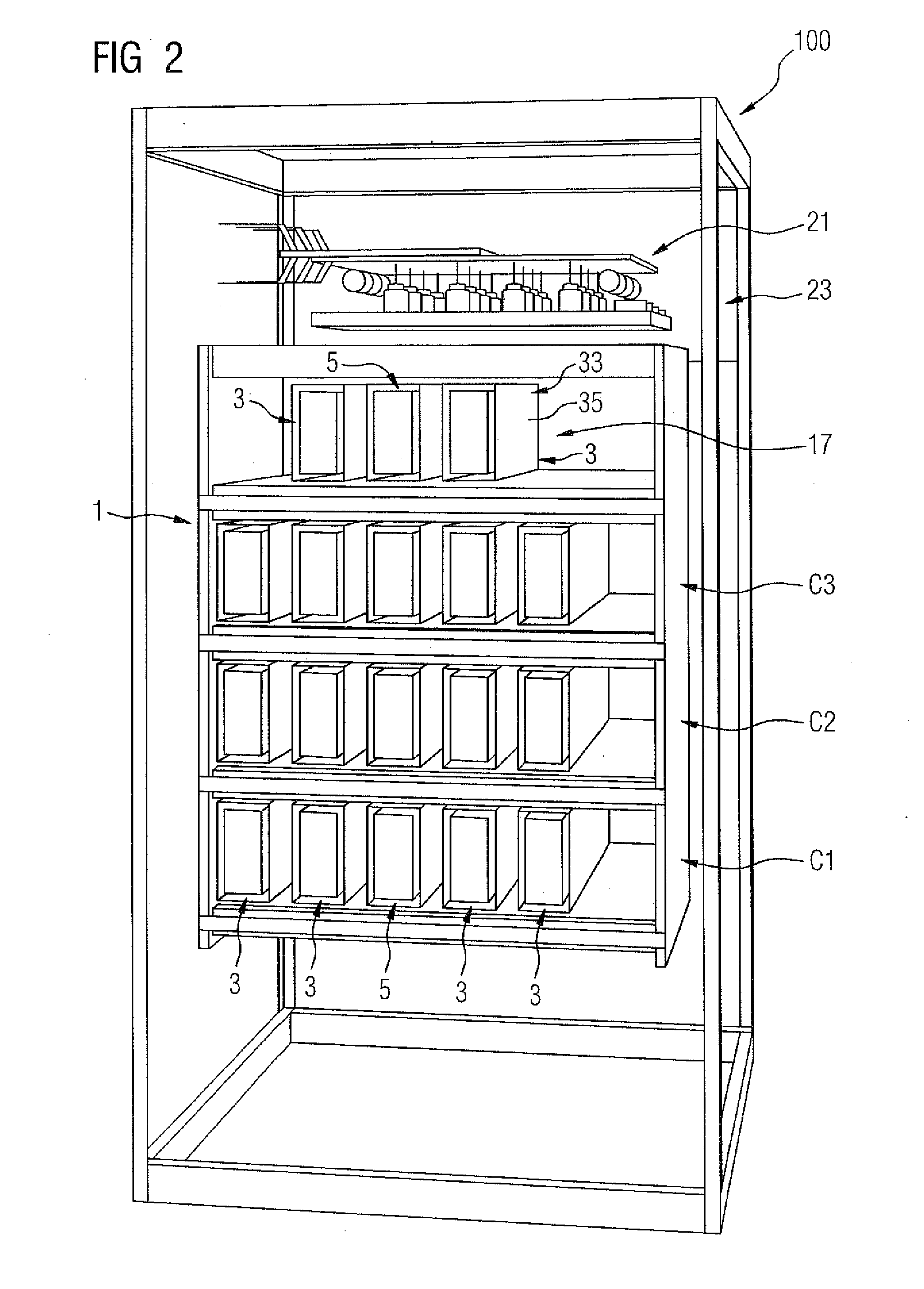 Current converter apparatus having a multi-phase current converter