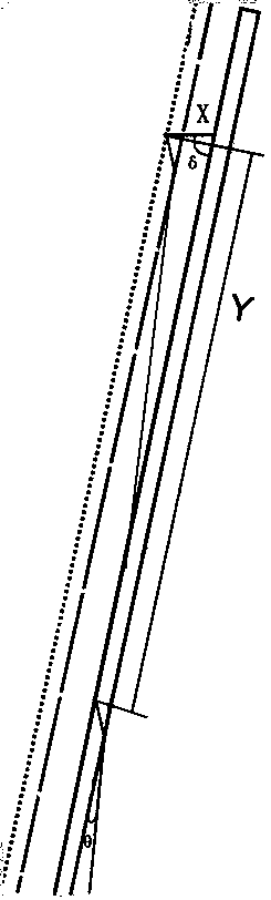 Displacement sensor with refractor and capable of improving magnification times and measurement method thereof