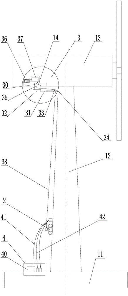Vertical travelling mechanism for wind tower maintenance robot