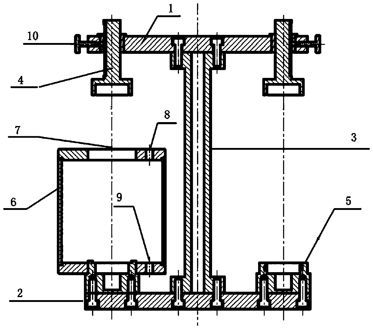 Coaxiality precision control device and method for long straight structure conduit brazing