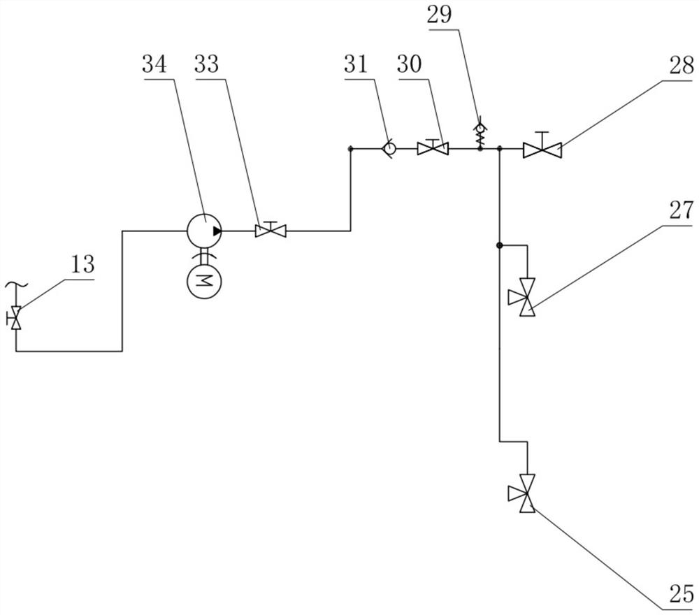 Domestic water supply system of large-depth saturation diving habitation cabin