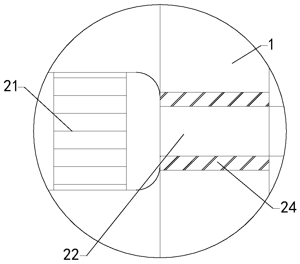 Nutrient solution blending device used in landscape engineering