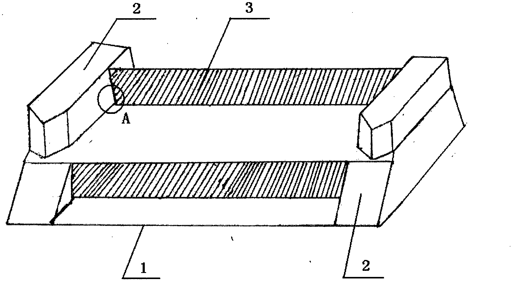 Automatic storage and discharge device for dam