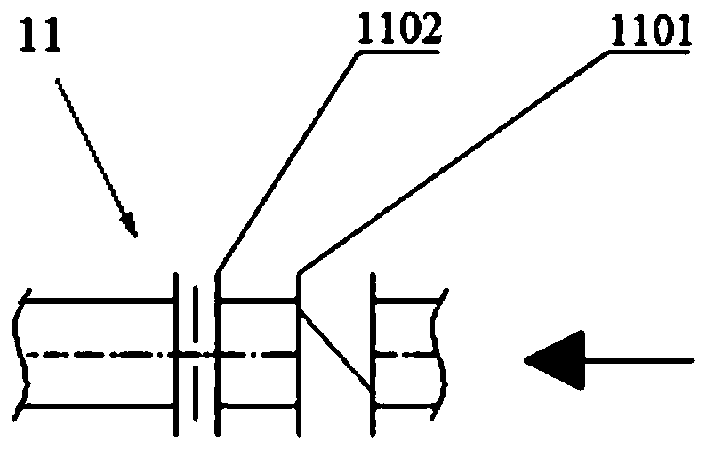 A device and method for monitoring and controlling residual carbon combustion in the cooling process of hot sintered ore