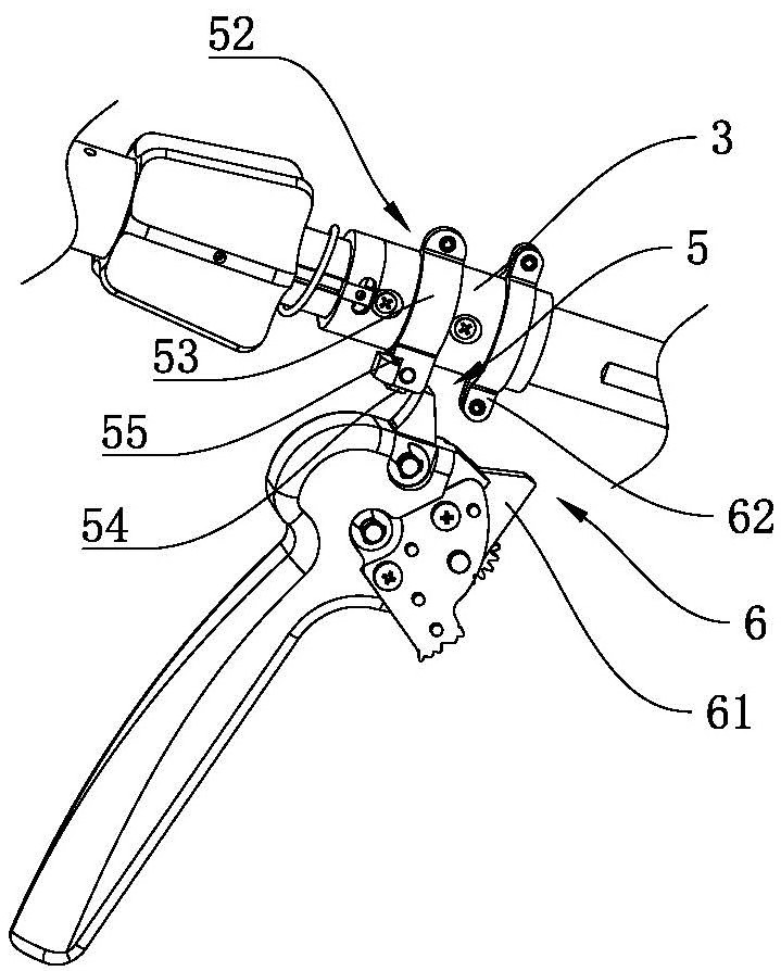Step-by-step feeding mechanism applied to continuous ejection clip applier
