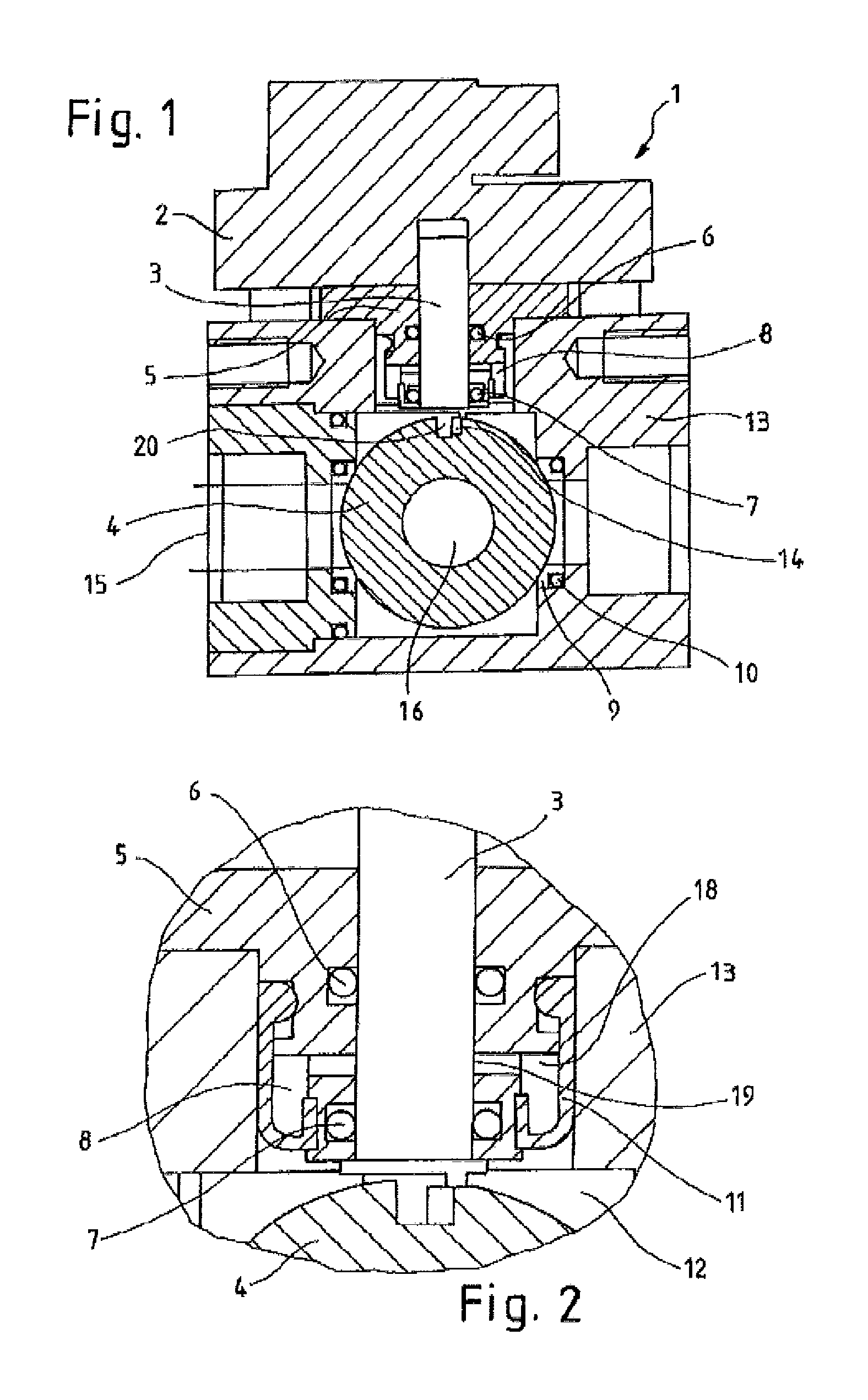 Ball valve having an external seal arrangement, particularly for use in motor vehicle refrigerant circuits