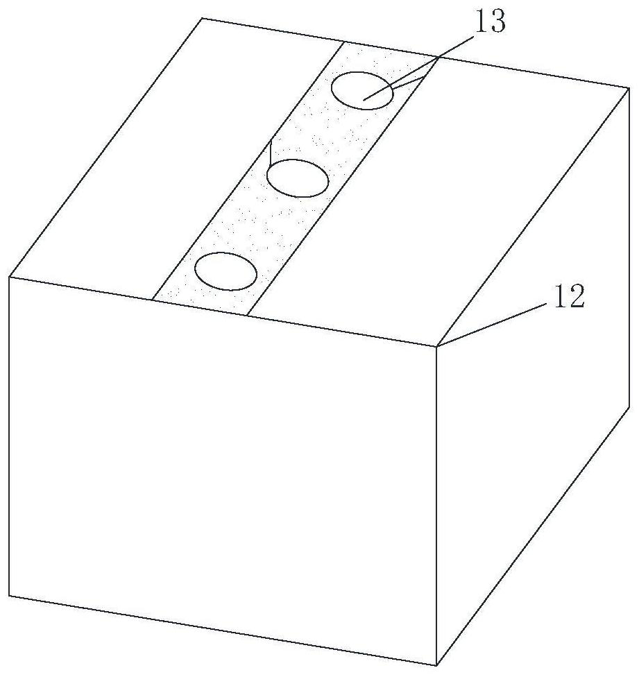 A static pressure prefabricated pool and its construction method