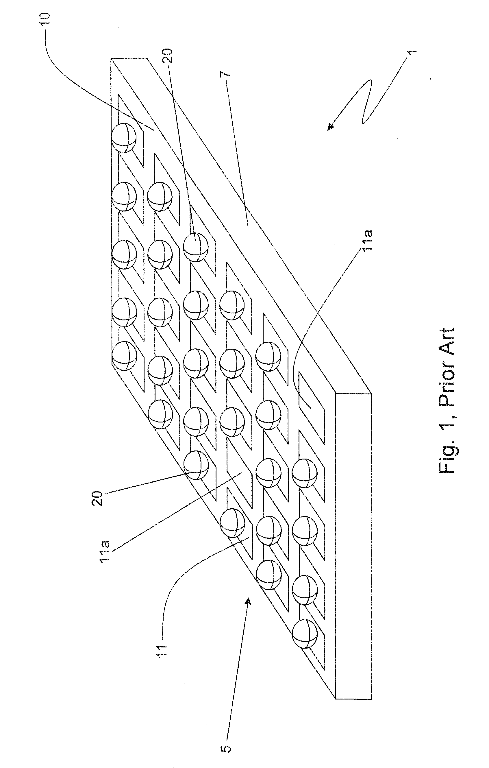 Soldering method and related device for improved resistance to brittle fracture with an intermetallic compound region coupling a solder mass to an Ni layer which has a low concentration of P, wherein the amount of P in the underlying Ni layer is controlled as a function of the expected volume of the solder mass