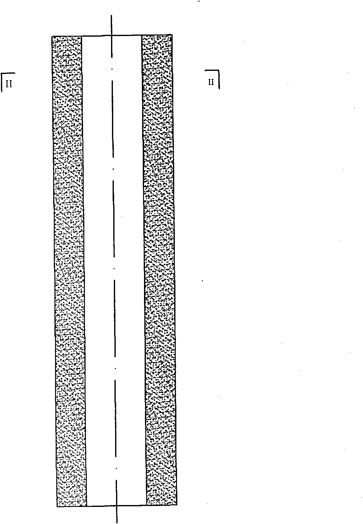 Ceramic filter element and production process thereof