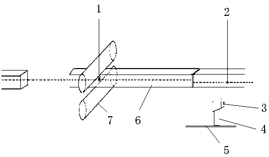 A device and method for shortening the continuous tapping time interval of a steel rolling production line
