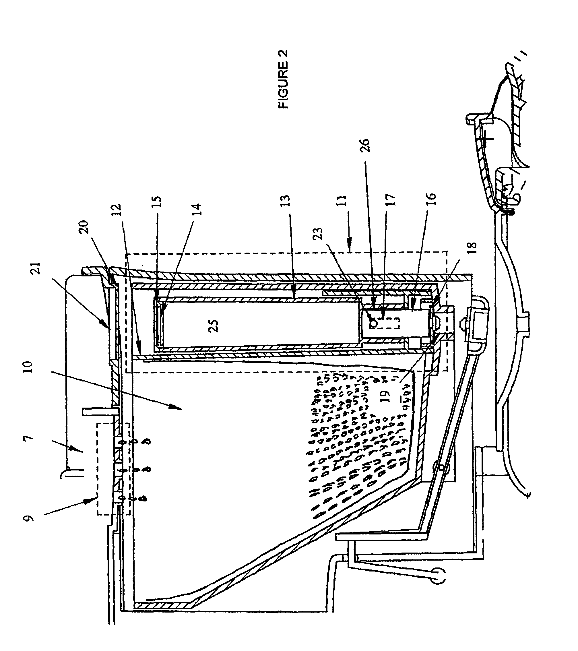 Method of making coffee and coffee maker