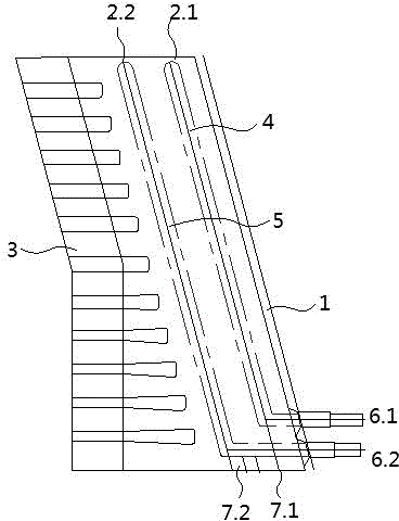 Blast furnace body structure for facilitating lining making through grouting