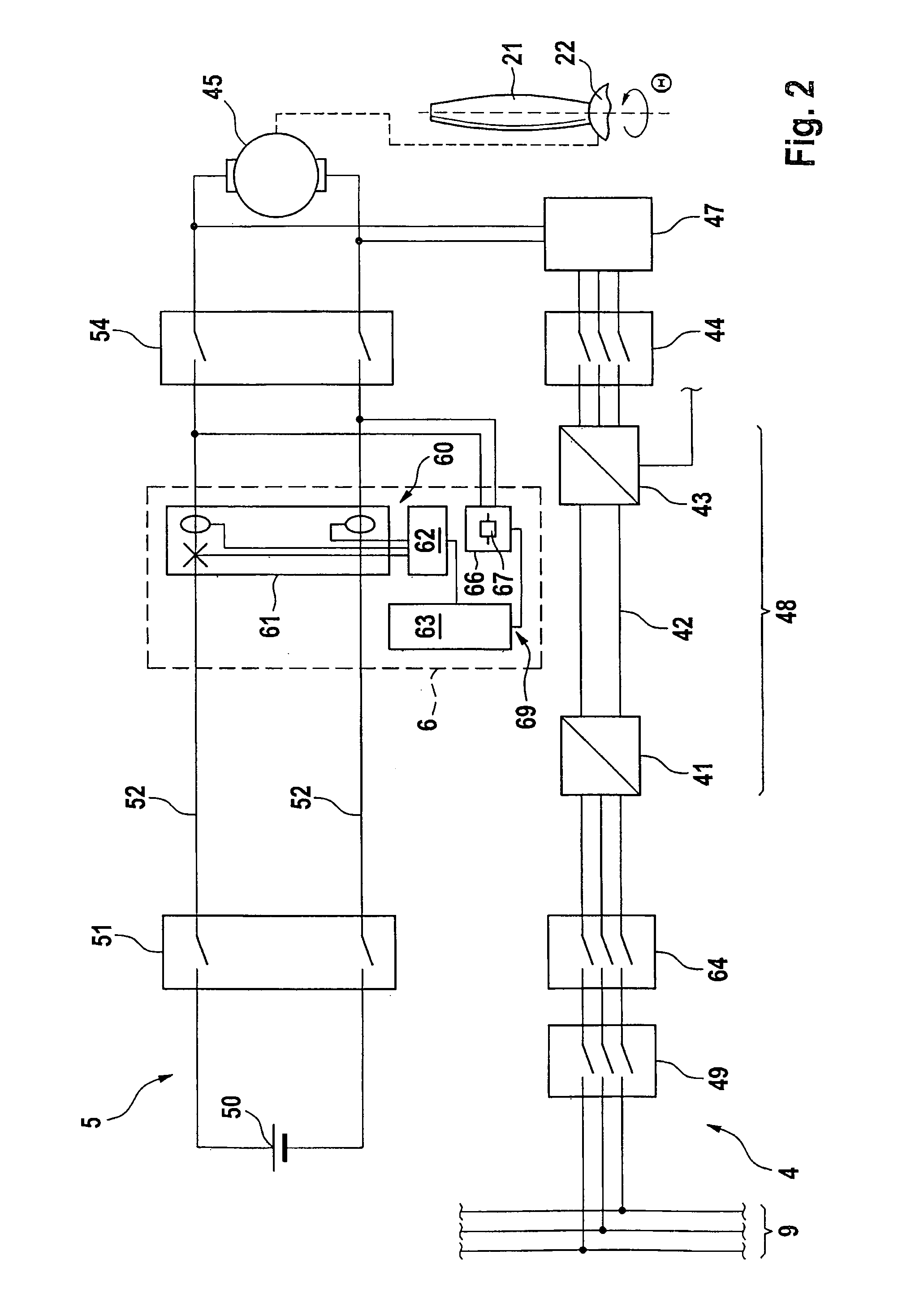 Energy supply for a blade adjustment device pertaining to a wind energy installation