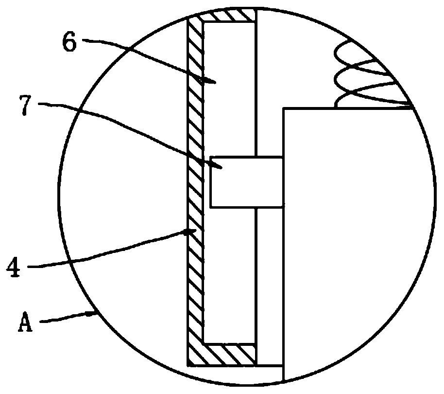 Earthquake monitoring device based on voltage induction