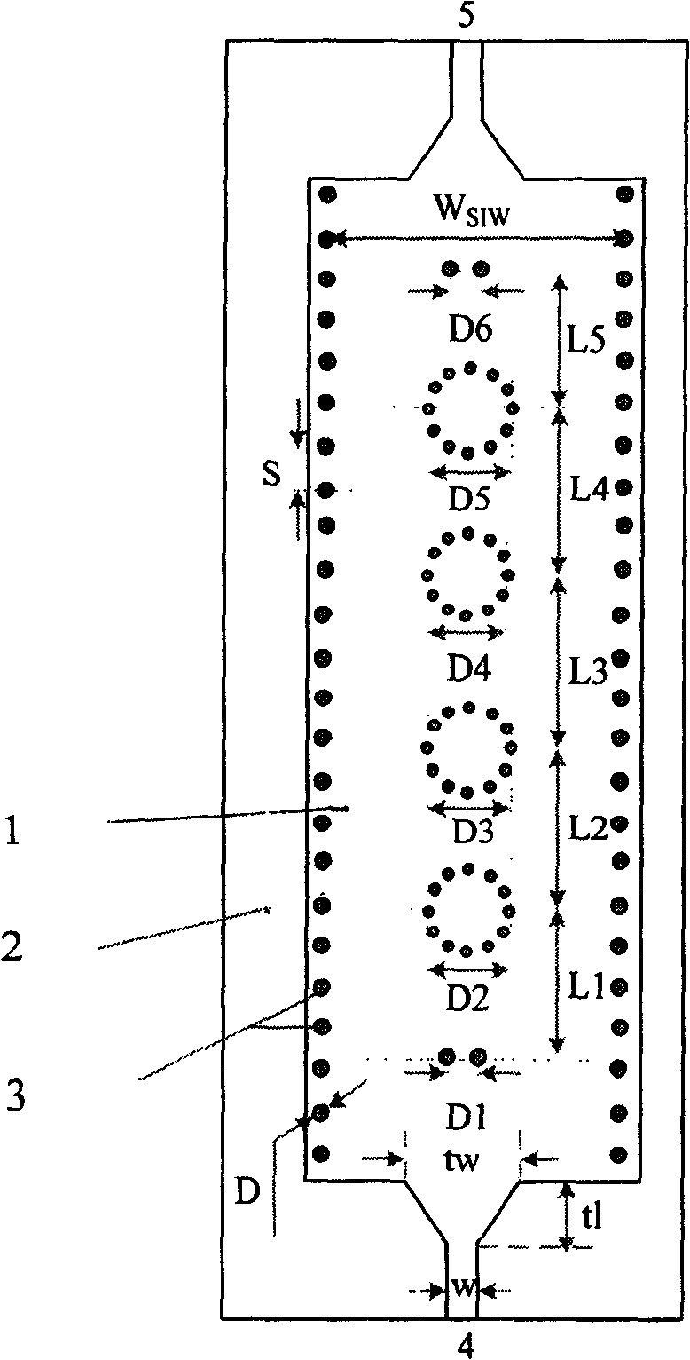 Base-plate integrative waveguide pseudo inductive through-hole filter