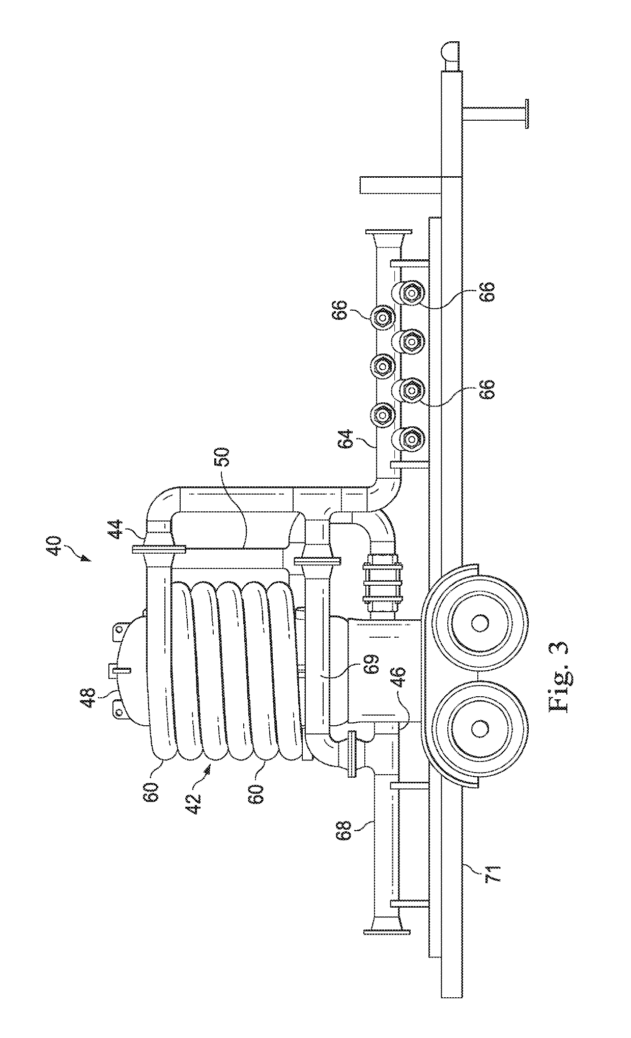Apparatus and method for treatment of hydraulic fracturing fluid during hydraulic fracturing