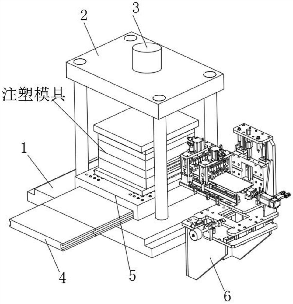 Reversible mold clamping device for injection molding machine and mold clamping method thereof