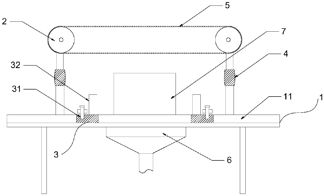 Automatic edge grinding device for wood plate materials