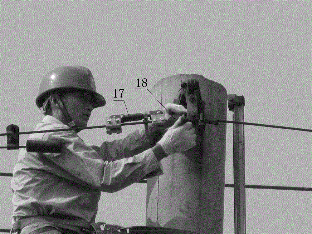 A method and a buffer device for adjusting the suspension clamp of an overhead lightning protection line