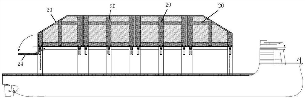 Cargo hold cover for large ship