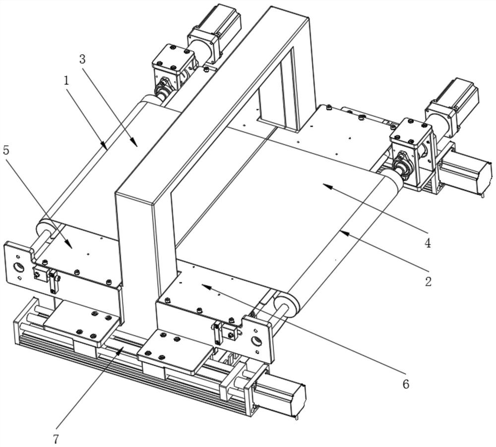 Movable platform for banding machine, banding device and banding method