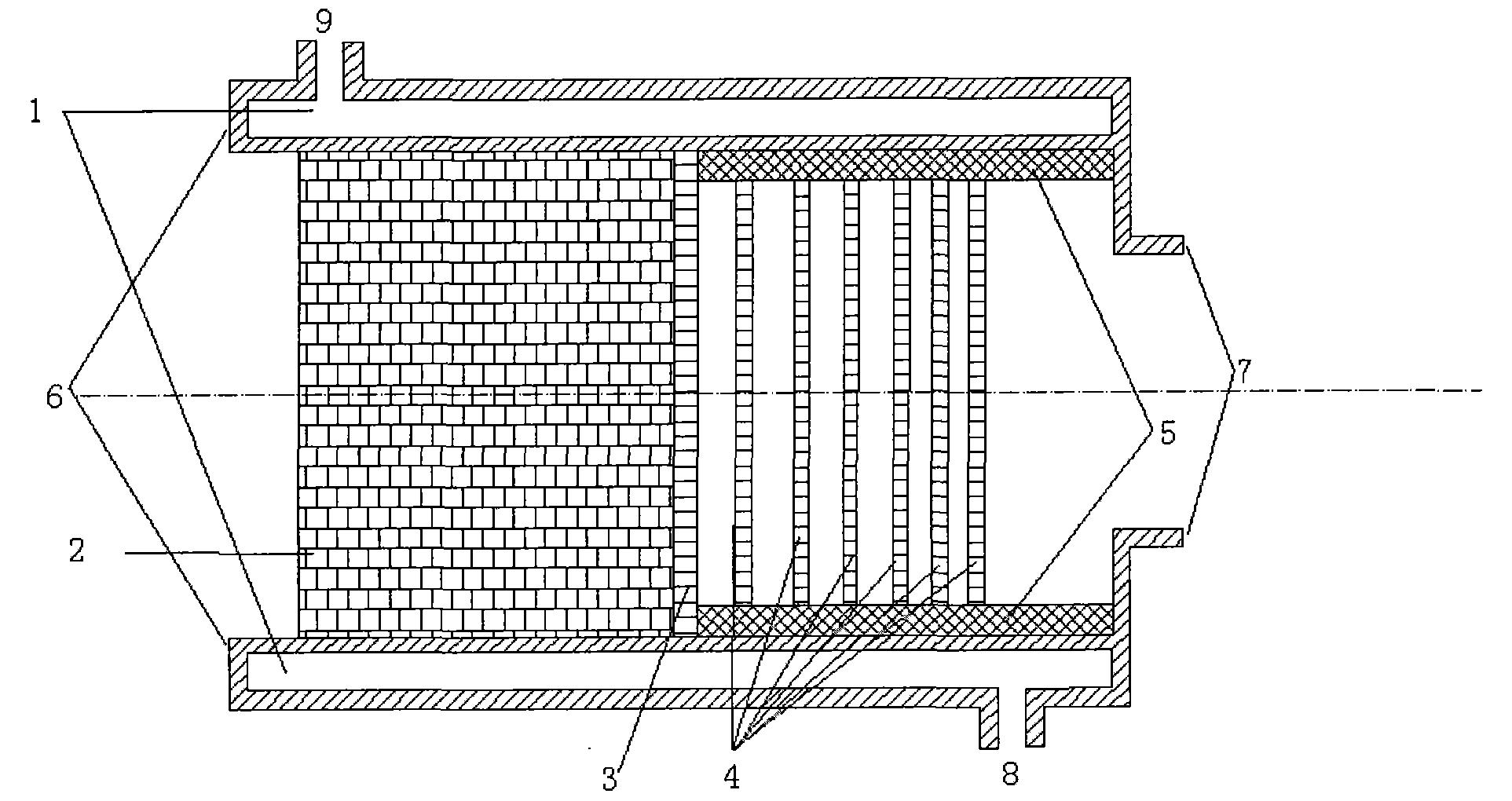 Tail gas filter for preparing gallium nitride by hydride or chloride vapor phase epitaxy