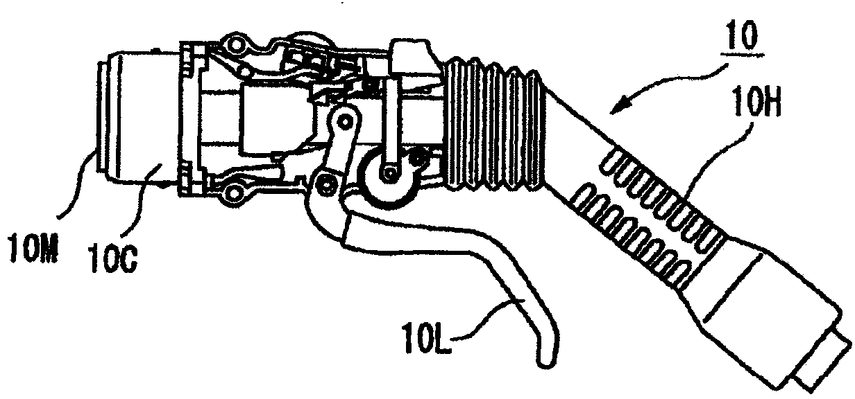 Arc discharge prevention connector