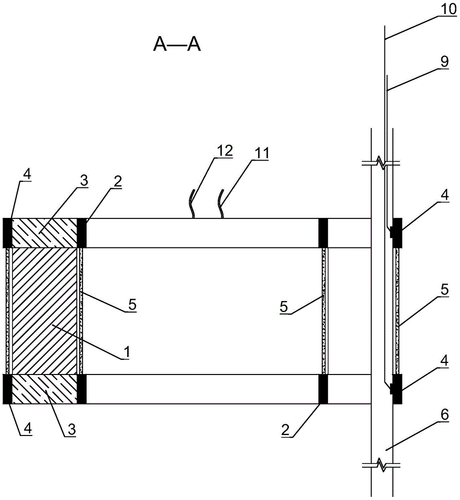 A large-diameter pile self-reaction force detection device convenient for concrete pouring