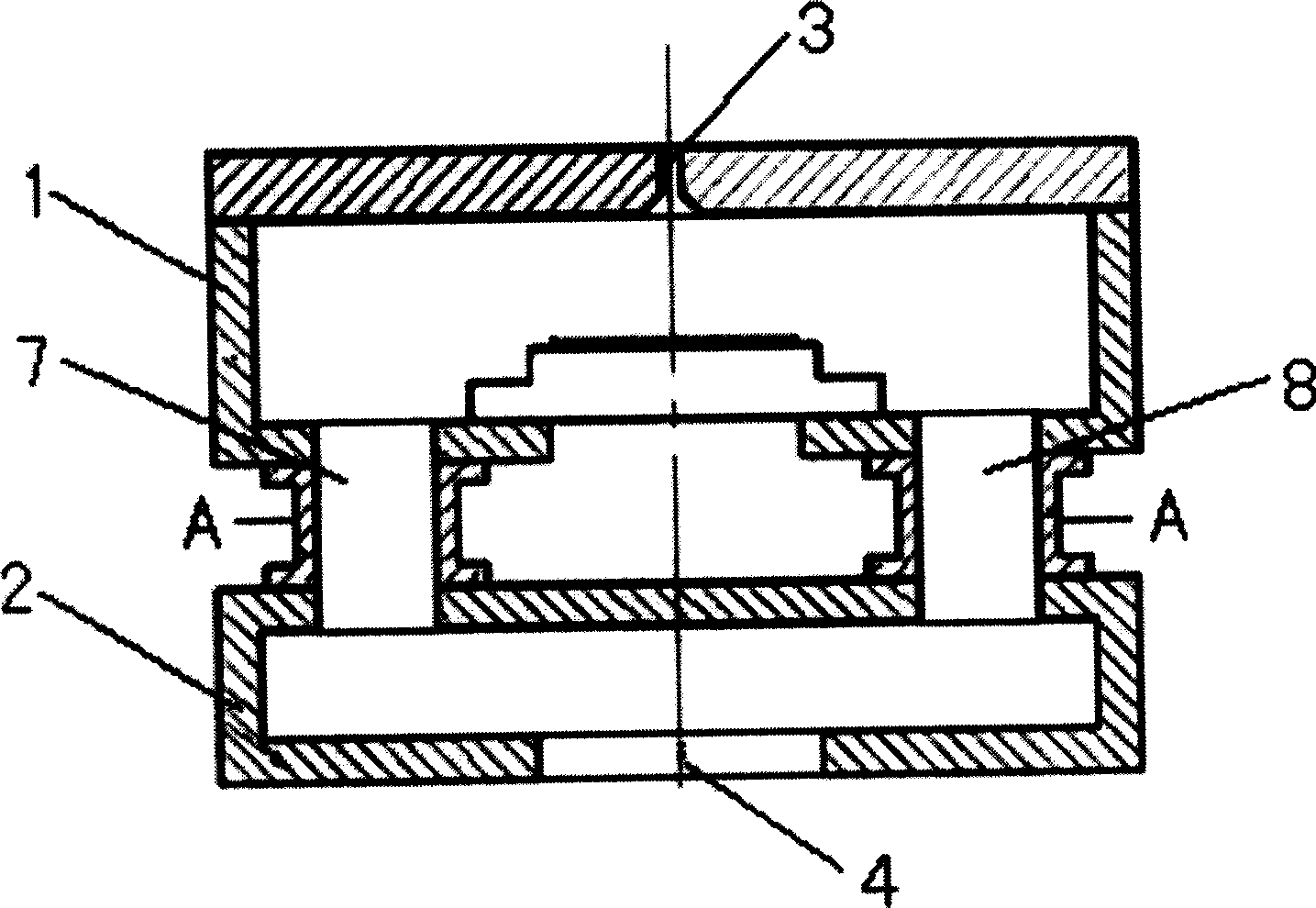 Lower-extraction type etching device