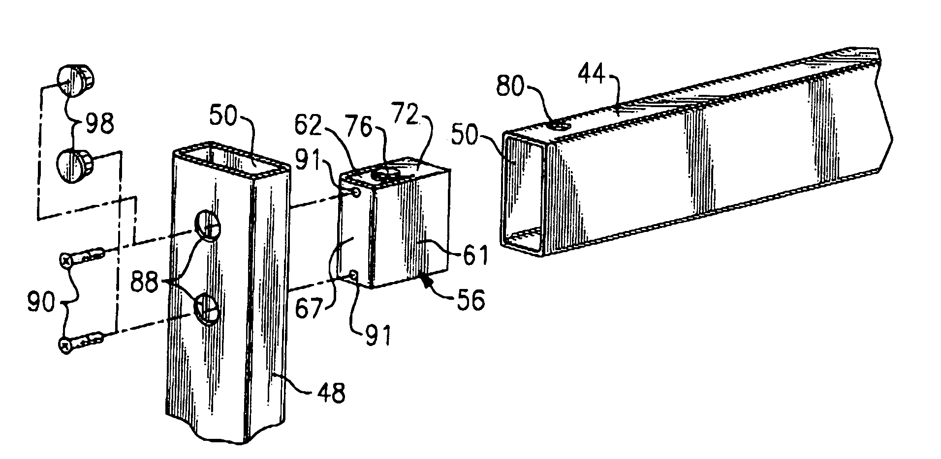 Structural connector and related assembly method using same