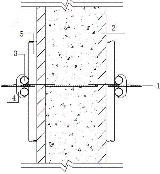 Formwork for pouring concrete structures and pouring construction method