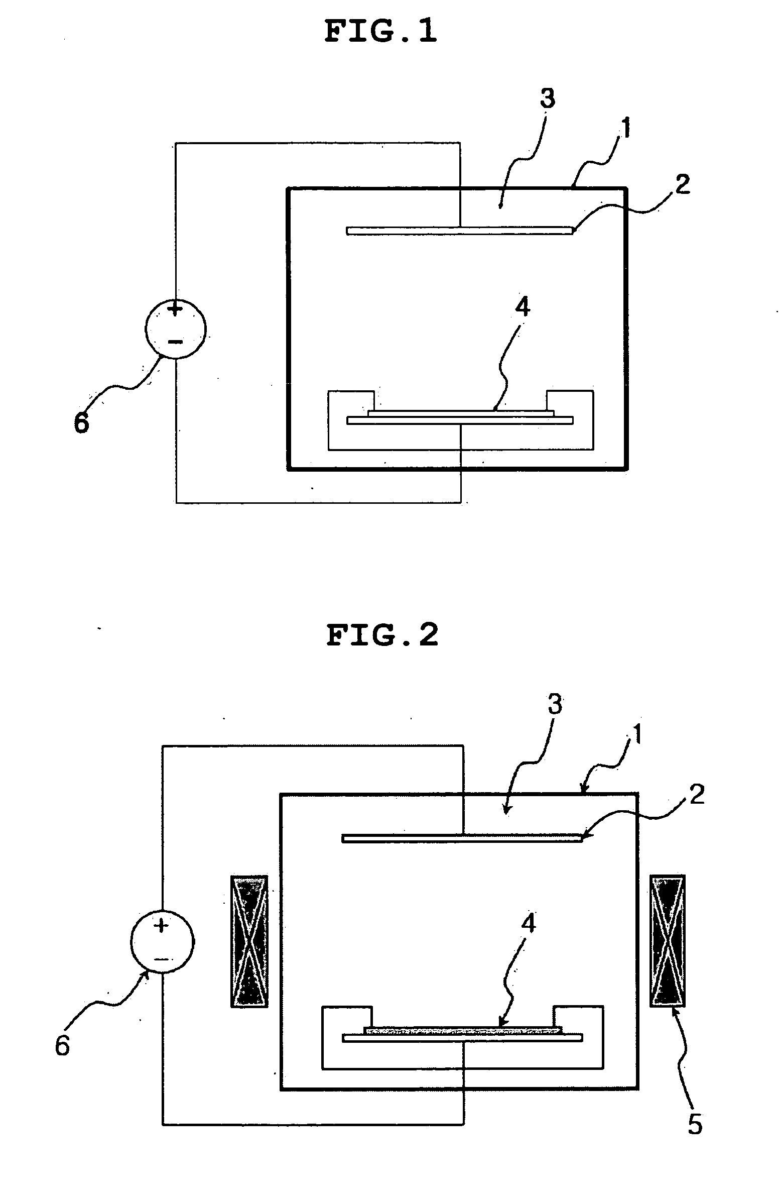 Method of electroplating printed circuit board using magnetic field having periodic directionality