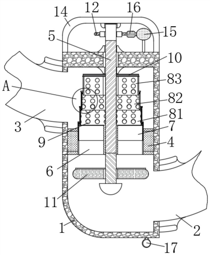 Self-adjusting type flow control valve for fire-fighting spraying