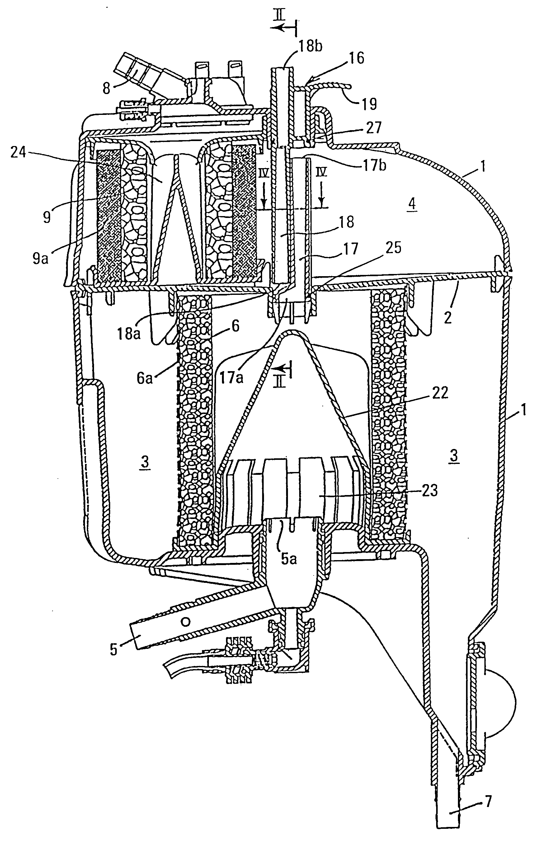 Combined device comprising a venous blood reservoir and a cordiotomy reservoir in an extracorporeal circuit