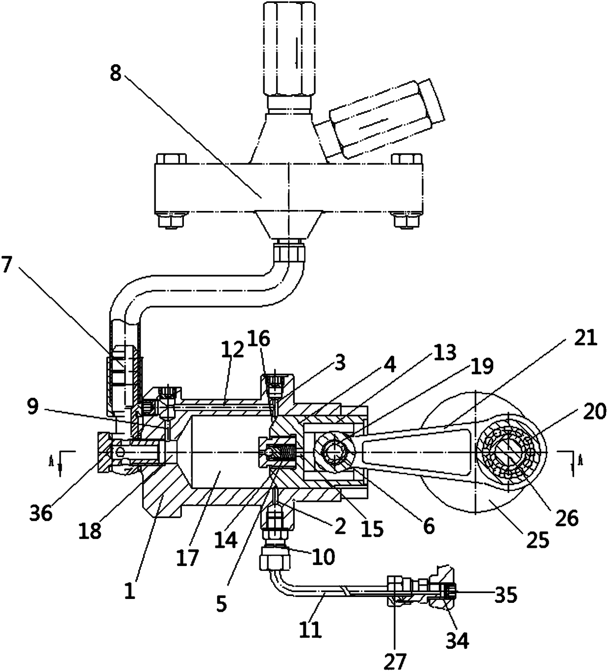 A self-compensating plunger pump driving device