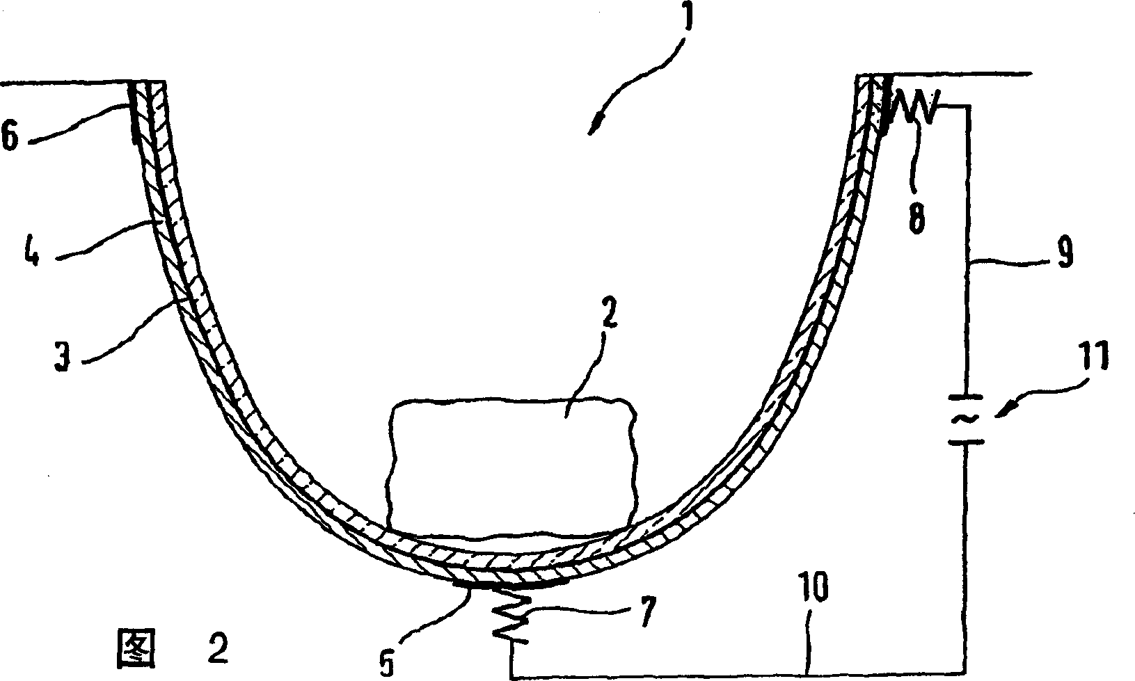 Cooking device comprising non-planar, multi-dimensionally configured cooking surface composed of glass or glass ceramic