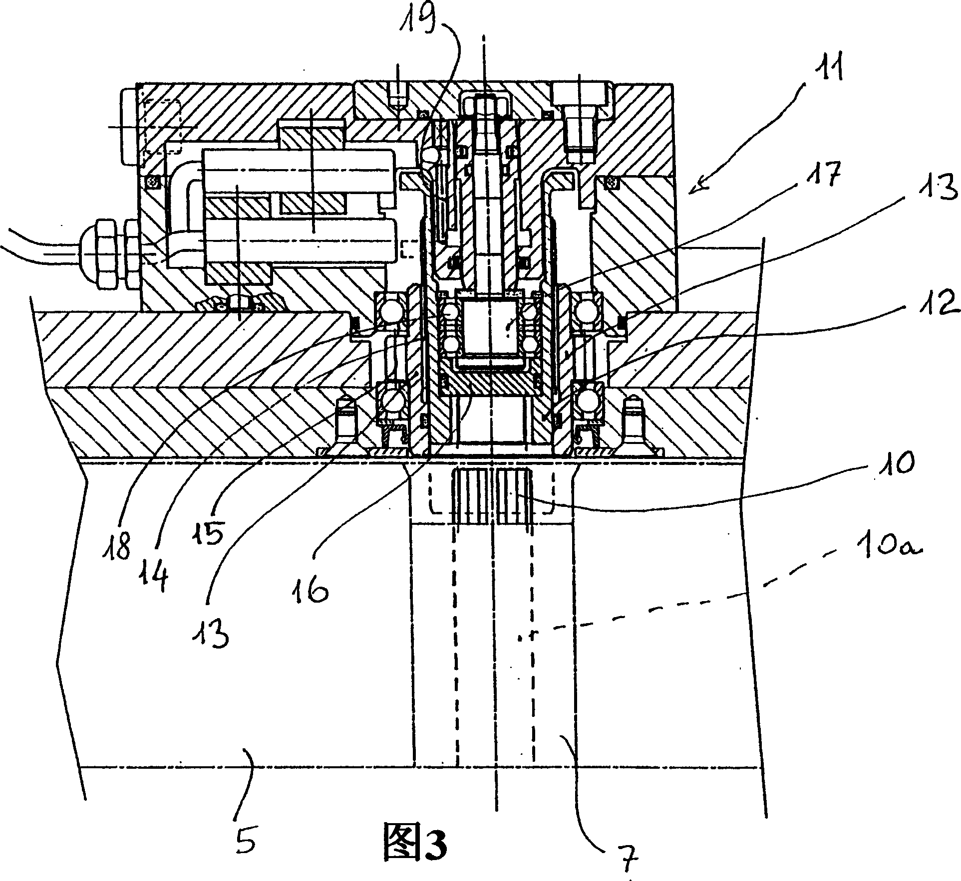 Driving system for rotary tools in a tool holder turret