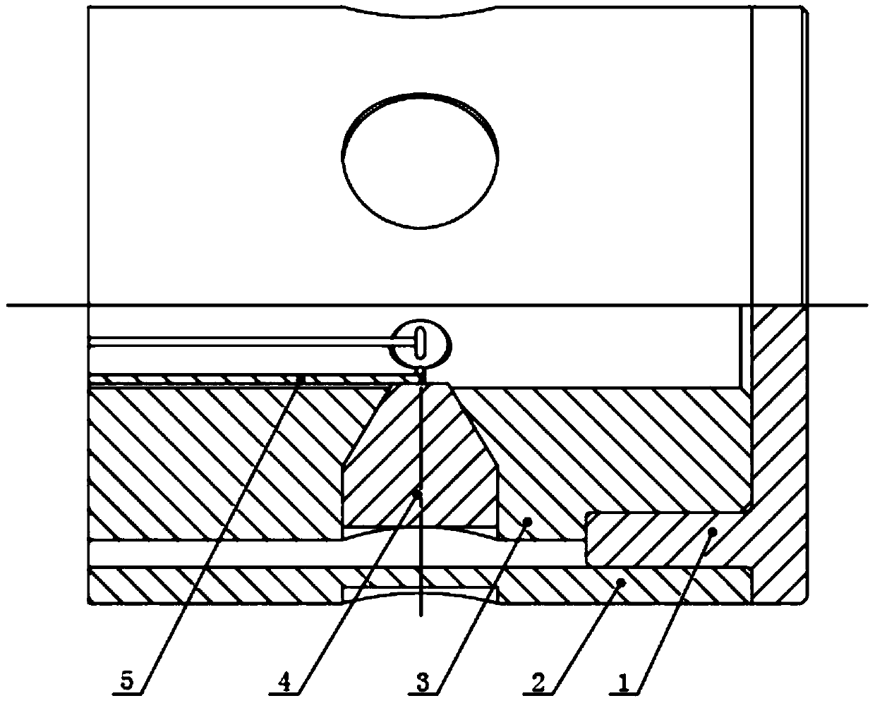 A shale gas horizontal well staged fracturing variable density cluster perforation method and perforating gun