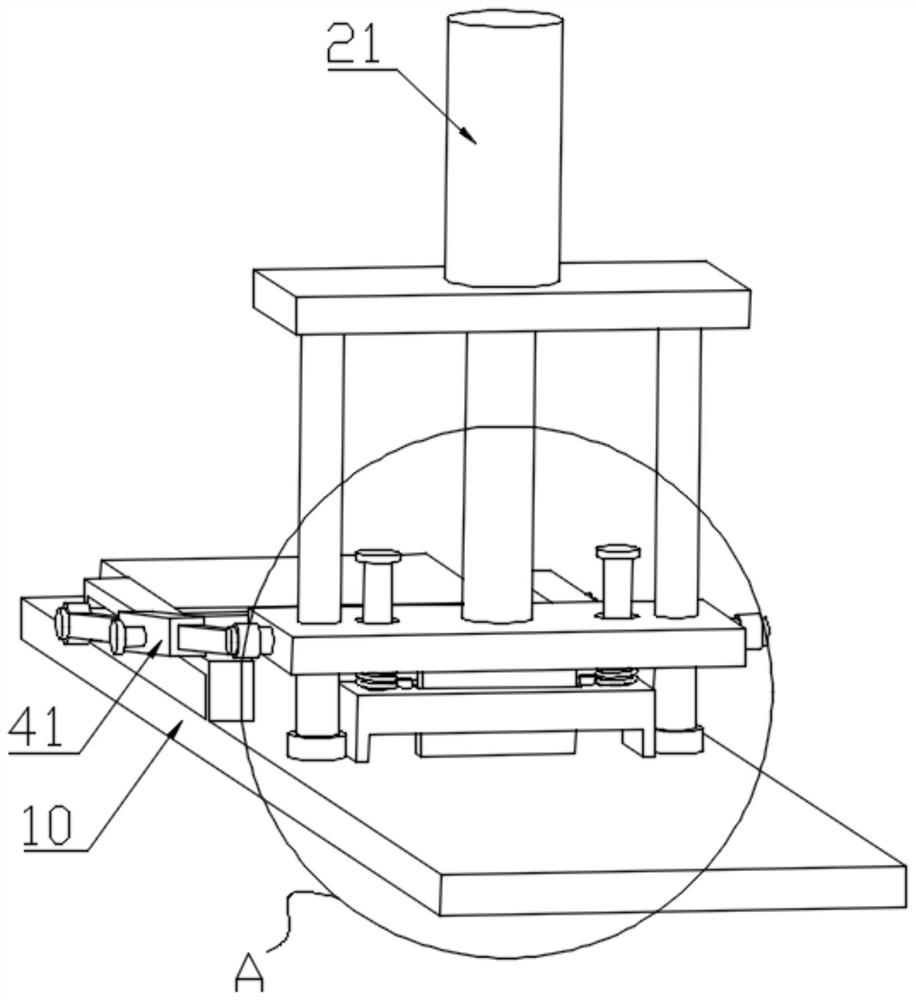 Paperboard cutting device