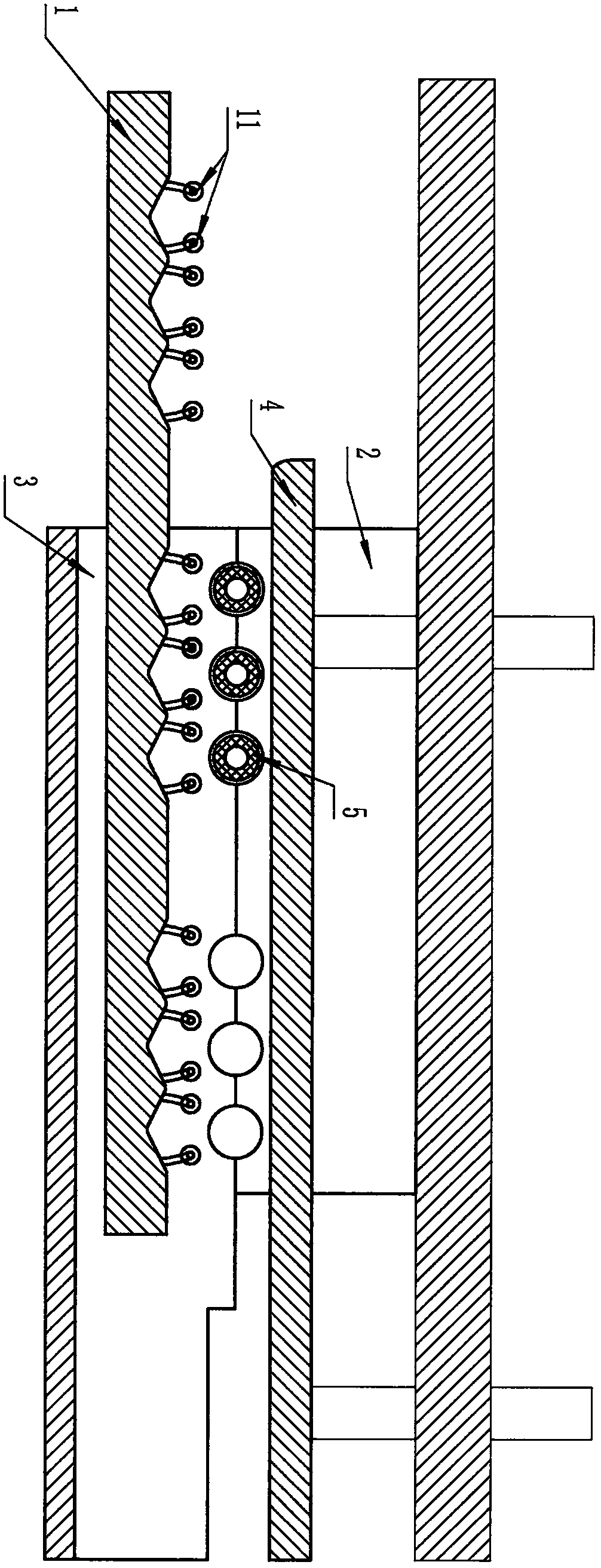 Automatic hose feeding device for intelligent assembling machine