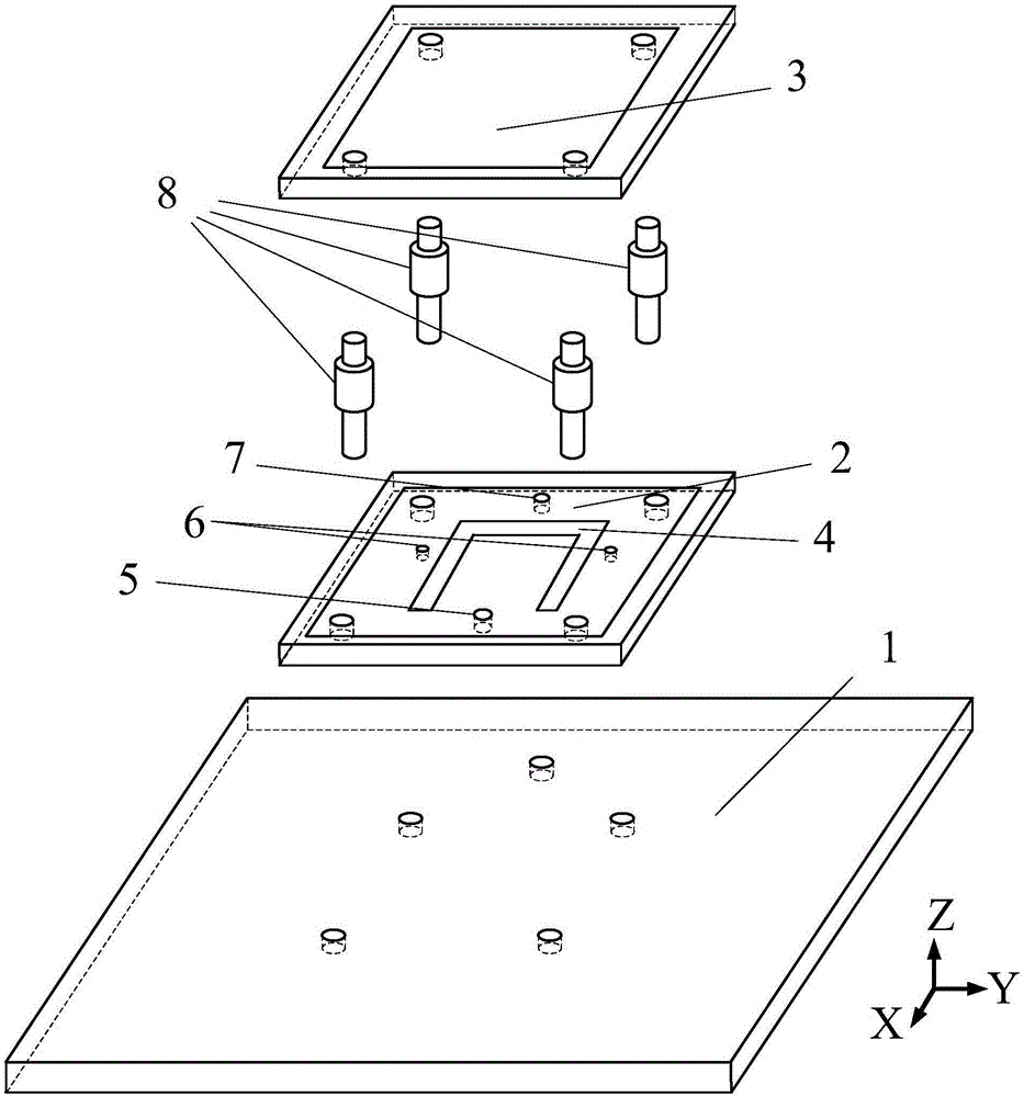 Filtering patch antenna without additional arrangement of filter circuit, and adjustment method thereof