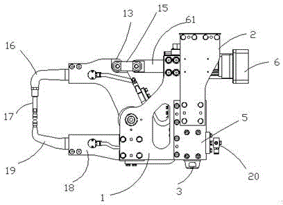 Universal robot welding gun based on light-weight module body