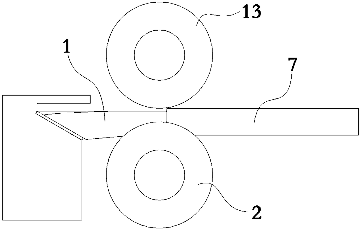 Steel pipe cutting and flattening device