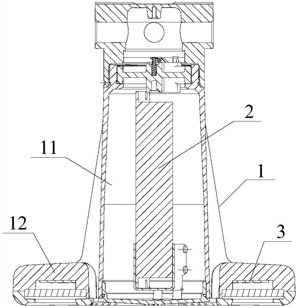 LED lamp with vertical ventilation and heat dissipation structure