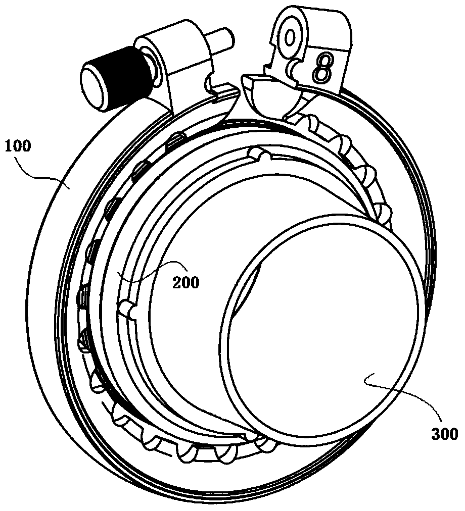 Foreskin loop ligaturing device capable of preventing foreskin frenum from being accidently injured during surgery